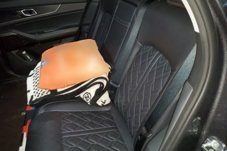 Used CHANGAN UNI-K iDD 2022 Blue Whale iDD 130km 1.5T Prestige Model Left Rear Seat