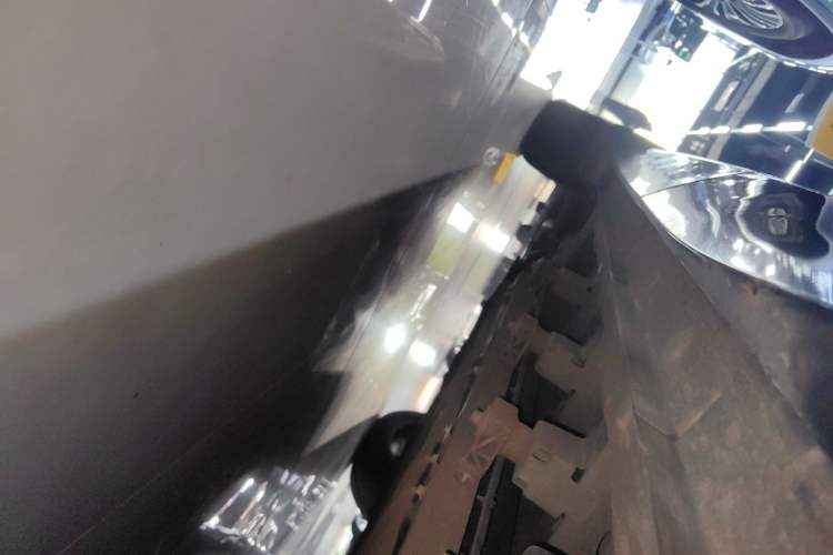 Used CHANGAN UNI-K iDD 2022 Blue Whale iDD 130km 1.5T Prestige Model Left Side Sill