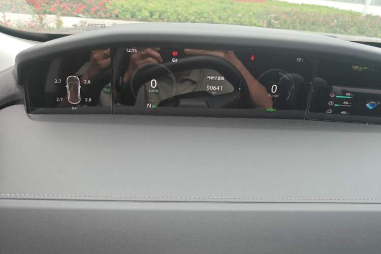 Used CHANGAN UNI-K iDD 2022 Blue Whale iDD 130km 1.5T Prestige Model Odometer Close Up