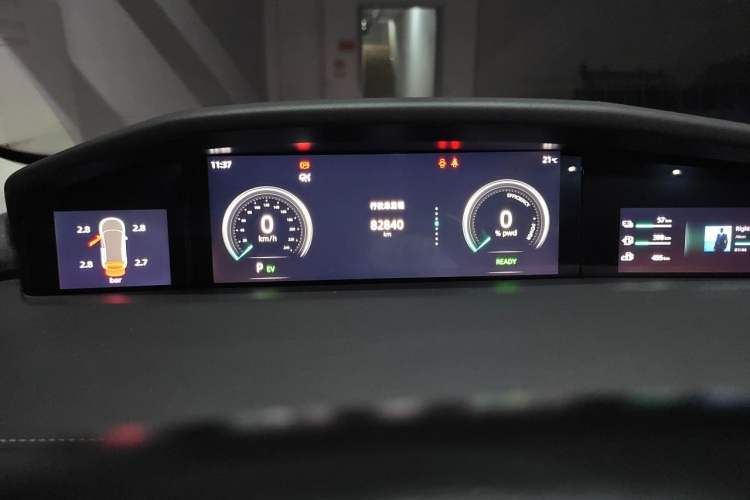 Used CHANGAN UNI-K iDD 2022 Blue Whale iDD 130km 1.5T Prestige Model Odometer Close Up