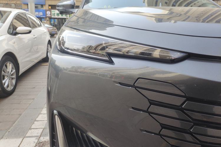 Used CHANGAN UNI-K iDD 2022 Blue Whale iDD 130km 1.5T Excellence Model Right Front Headlight