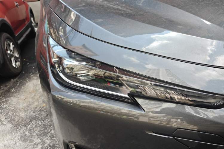 Used CHANGAN UNI-K iDD 2022 Blue Whale iDD 130km 1.5T Excellence Model Right Front Headlight