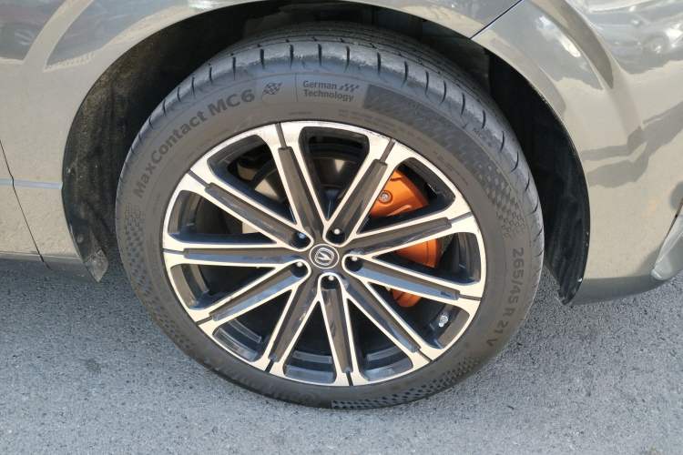Used CHANGAN UNI-K iDD 2022 Blue Whale iDD 130km 1.5T Prestige Model Right Front Wheel Hub