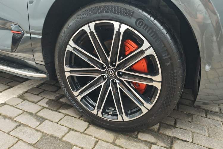 Used CHANGAN UNI-K iDD 2022 Blue Whale iDD 130km 1.5T Prestige Model Right Front Wheel Hub