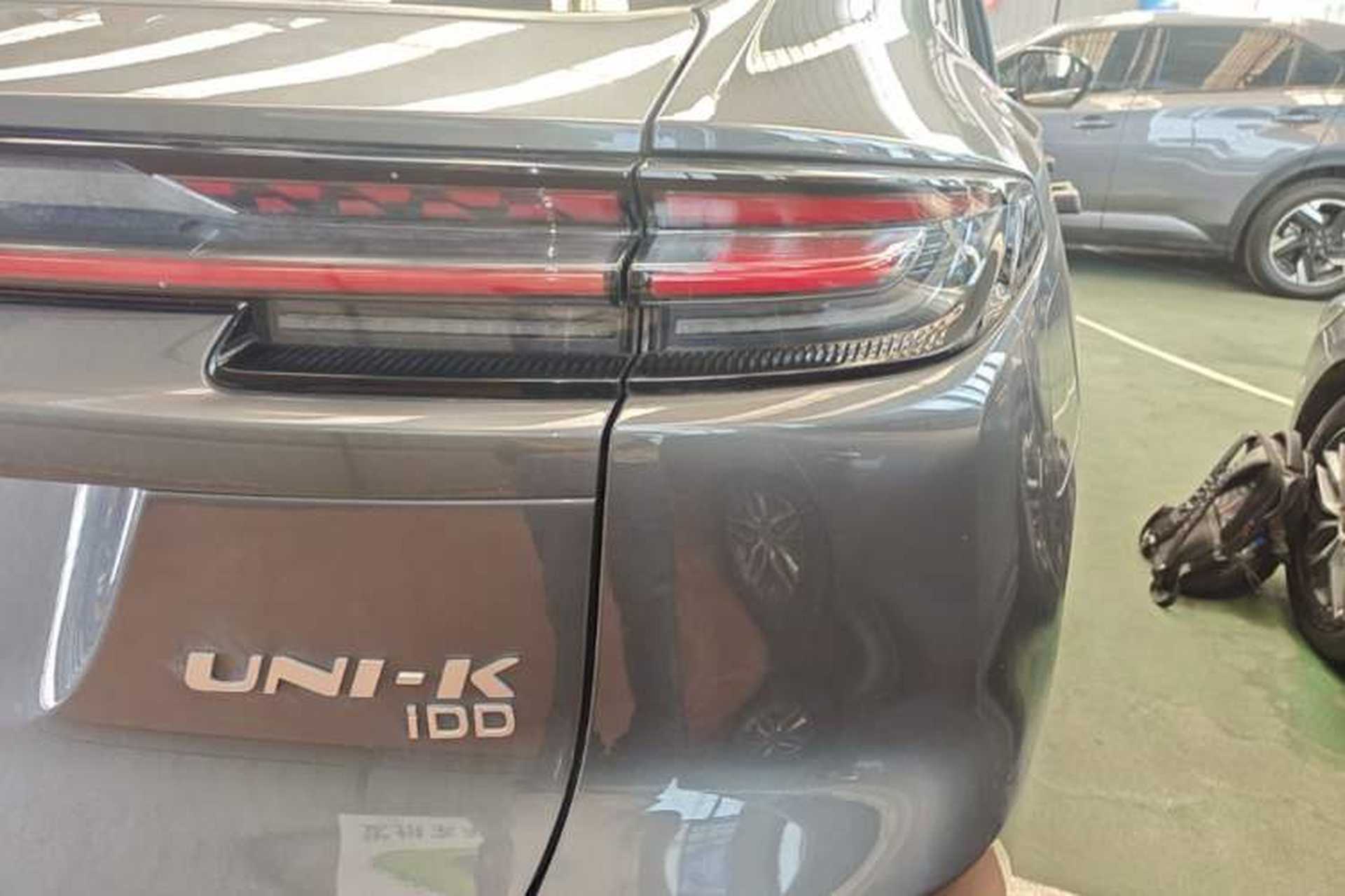 Used CHANGAN UNI-K iDD 2022 Blue Whale iDD 130km 1.5T Prestige Model Right Rear Taillight
