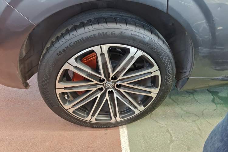 Used CHANGAN UNI-K iDD 2022 Blue Whale iDD 130km 1.5T Prestige Model Right Rear Wheel Hub