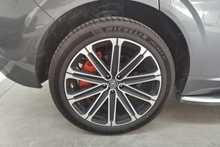 Used CHANGAN UNI-K iDD 2022 Blue Whale iDD 130km 1.5T Prestige Model Right Rear Wheel Hub