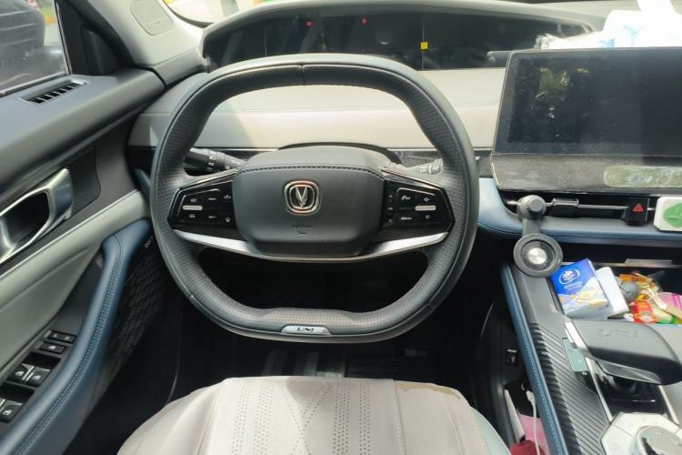 Used CHANGAN UNI-K iDD 2022 Blue Whale iDD 130km 1.5T Excellence Model Steering Wheel