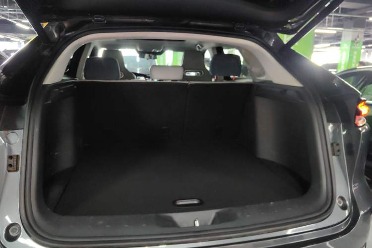 Used CHANGAN UNI-K iDD 2022 Blue Whale iDD 130km 1.5T Prestige Model Trunk