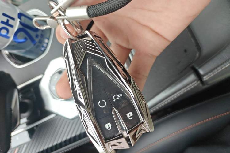 Used CHANGAN UNI-K iDD 2022 Blue Whale iDD 130km 1.5T Prestige Model Vehicle Key