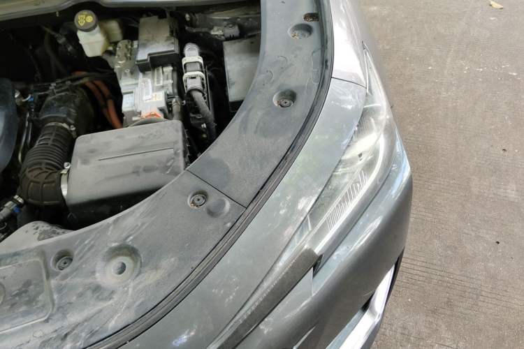 Used CHANGAN UNI-K iDD 2022 Blue Whale iDD 130km 1.5T Prestige Model Engine Bay Left