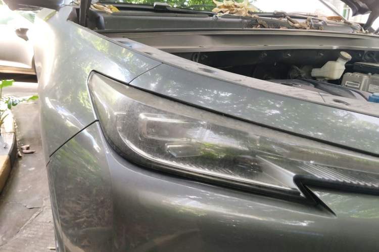 Used CHANGAN UNI-K iDD 2022 Blue Whale iDD 130km 1.5T Prestige Model Right Front Headlight