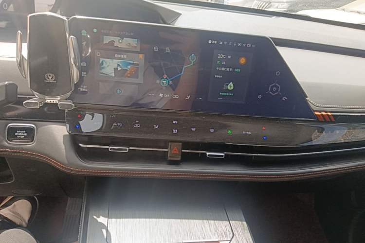 Used CHANGAN UNI-K iDD 2022 Blue Whale iDD 130km 1.5T Prestige Model Audio And AC Panel