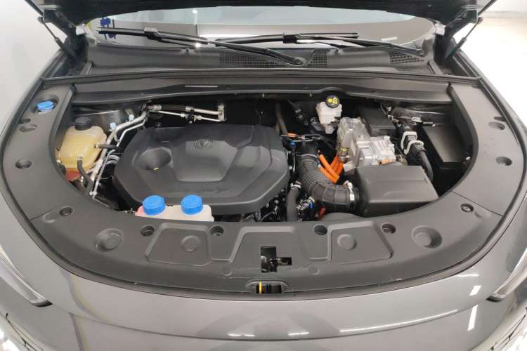 Used CHANGAN UNI-K iDD 2022 Blue Whale iDD 130km 1.5T Prestige Model Engine Bay