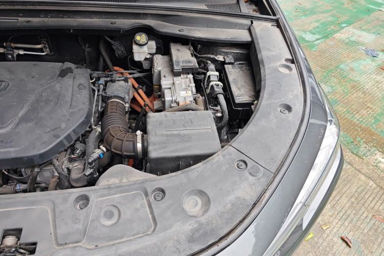 Used CHANGAN UNI-K iDD 2022 Blue Whale iDD 130km 1.5T Prestige Model Engine Bay Left