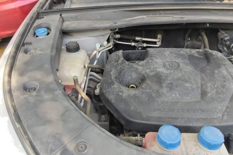 Used CHANGAN UNI-K iDD 2022 Blue Whale iDD 130km 1.5T Excellence Model Engine Bay Right