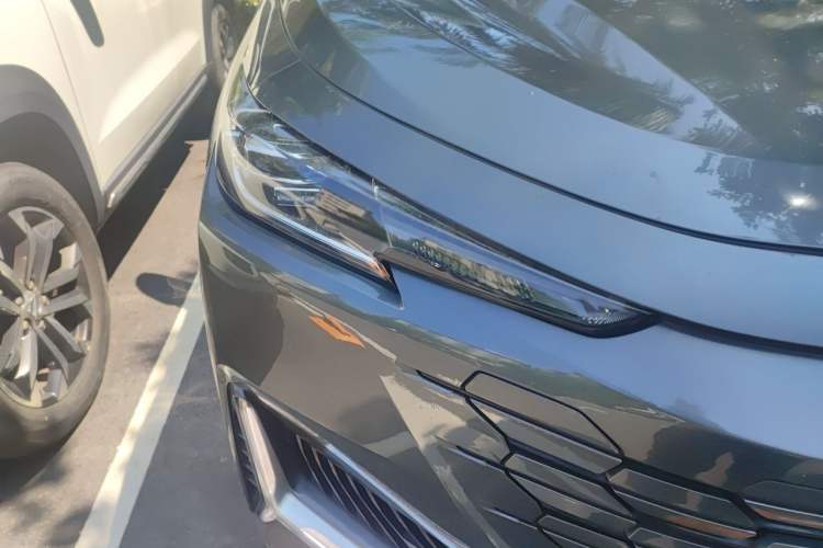 Used CHANGAN UNI-K iDD 2022 Blue Whale iDD 130km 1.5T Prestige Model Right Front Headlight