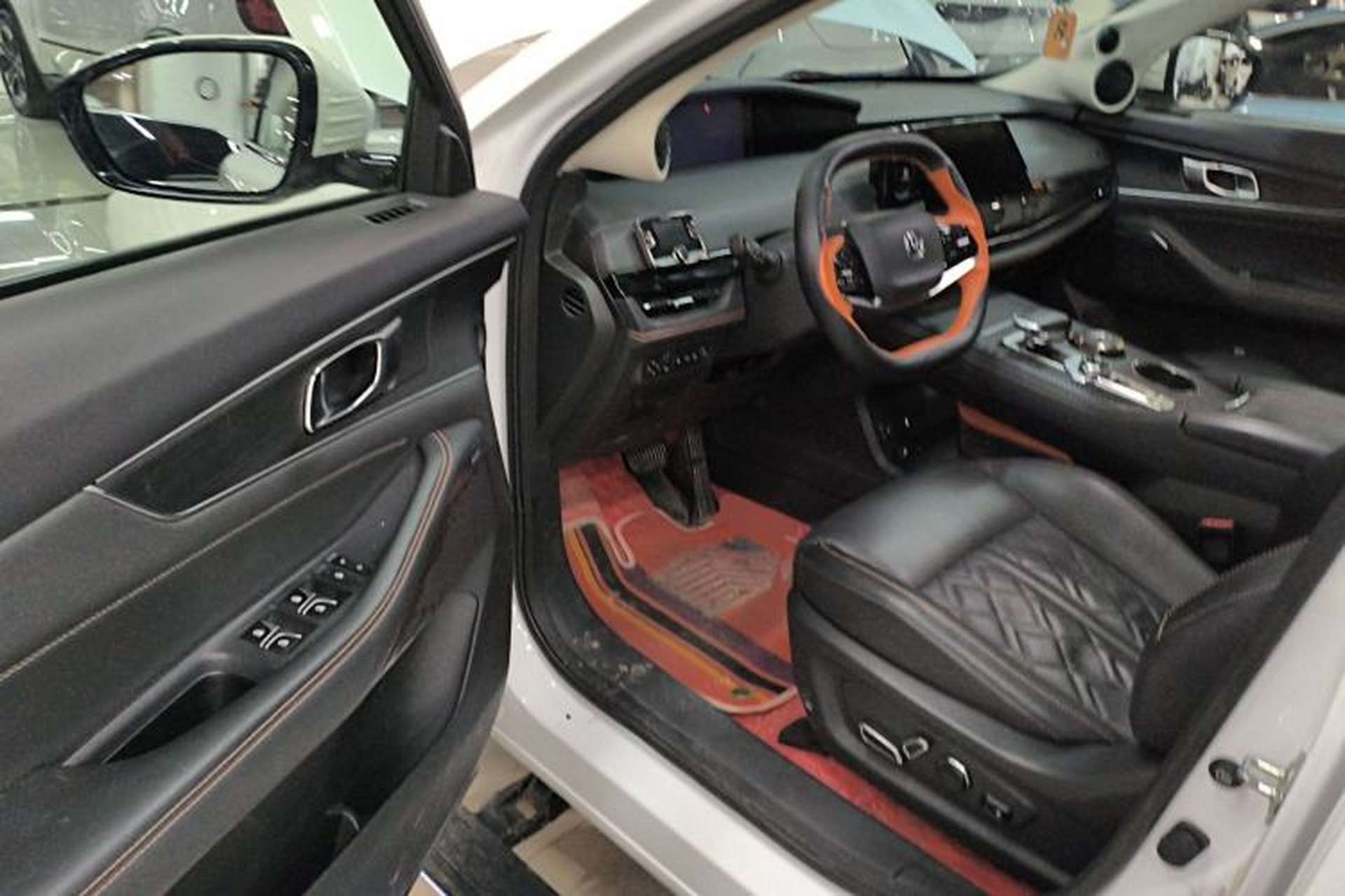 Used CHANGAN UNI-K iDD 2022 Blue Whale iDD 130km 1.5T Excellence Model Driver Seat