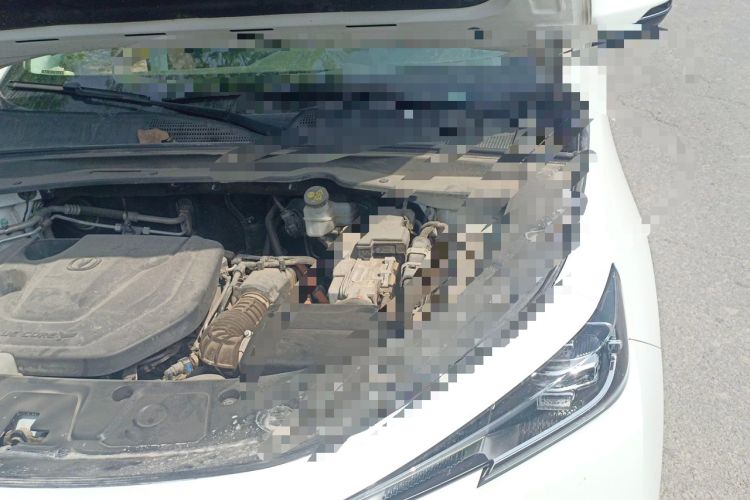 Used CHANGAN UNI-K iDD 2022 Blue Whale iDD 130km 1.5T Prestige Model Engine Bay Left