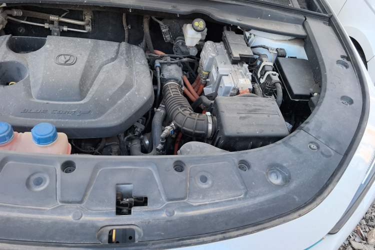 Used CHANGAN UNI-K iDD 2022 Blue Whale iDD 130km 1.5T Excellence Model Engine Bay Left