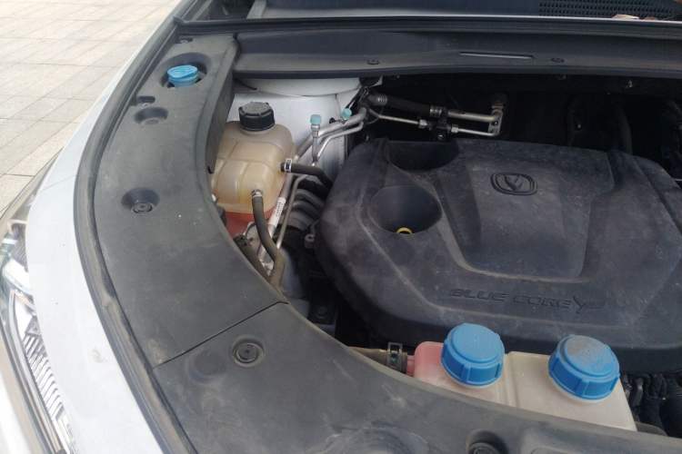 Used CHANGAN UNI-K iDD 2022 Blue Whale iDD 130km 1.5T Prestige Model Engine Bay Right
