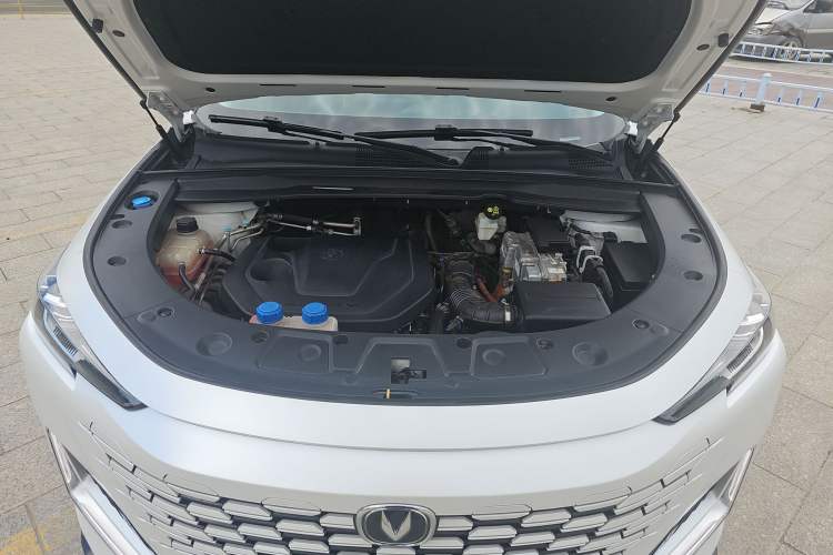 Used CHANGAN UNI-K iDD 2022 Blue Whale iDD 130km 1.5T Prestige Model Engine Bay