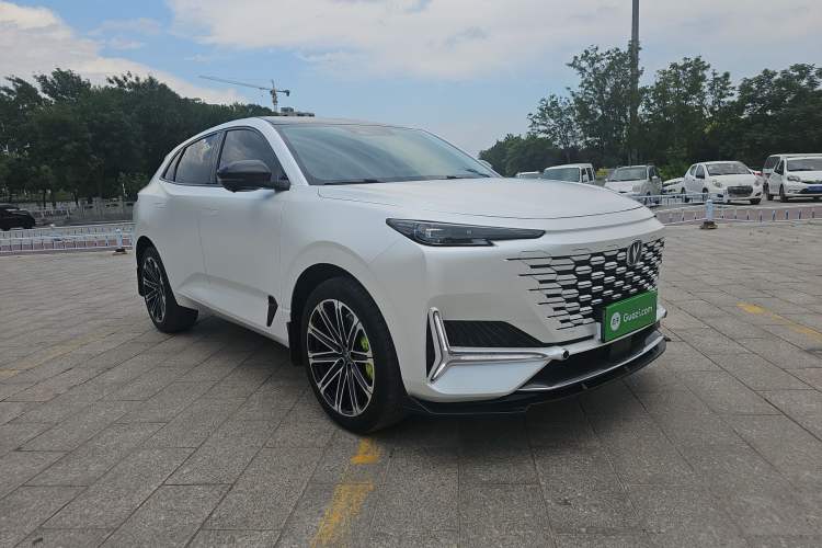 Used CHANGAN UNI-K iDD 2022 Blue Whale iDD 130km 1.5T Prestige Model Exterior 1