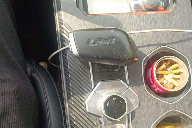 Used CHANGAN UNI-K iDD 2022 Blue Whale iDD 130km 1.5T Prestige Model Gear Lever