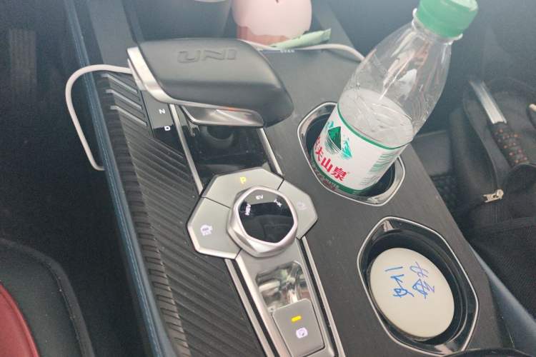 Used CHANGAN UNI-K iDD 2022 Blue Whale iDD 130km 1.5T Excellence Model Gear Lever