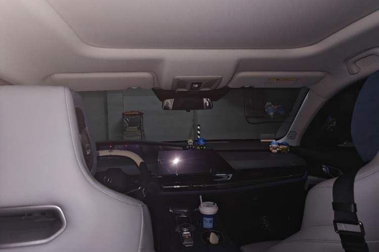 Used CHANGAN UNI-K iDD 2022 Blue Whale iDD 130km 1.5T Prestige Model Headliner