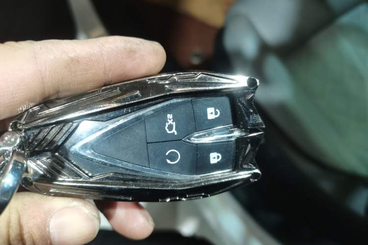 Used CHANGAN UNI-K iDD 2022 Blue Whale iDD 130km 1.5T Prestige Model Interior 1