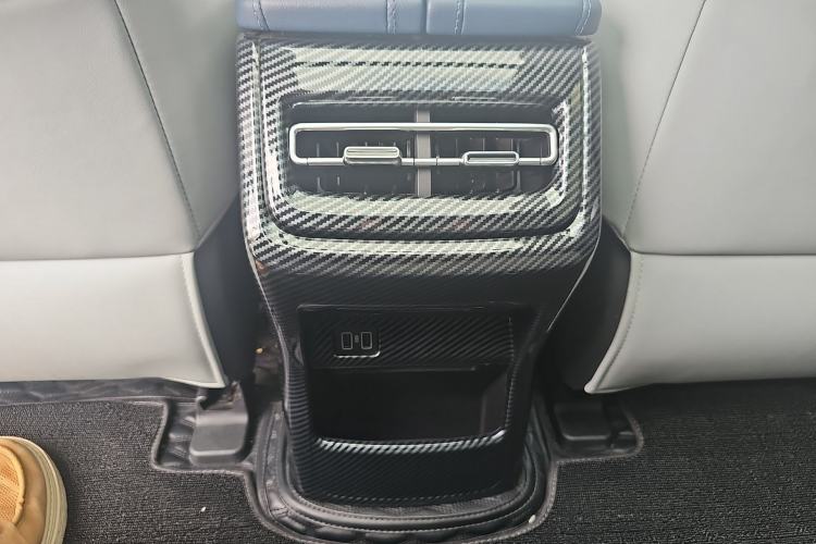 Used CHANGAN UNI-K iDD 2022 Blue Whale iDD 130km 1.5T Prestige Model Interior 1