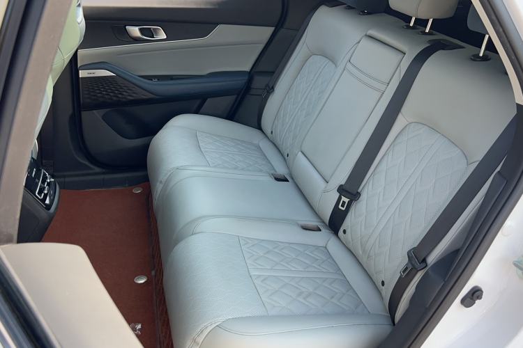 Used CHANGAN UNI-K iDD 2022 Blue Whale iDD 130km 1.5T Prestige Model Interior 7