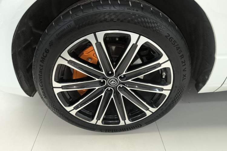 Used CHANGAN UNI-K iDD 2022 Blue Whale iDD 130km 1.5T Prestige Model Left Front Wheel Hub