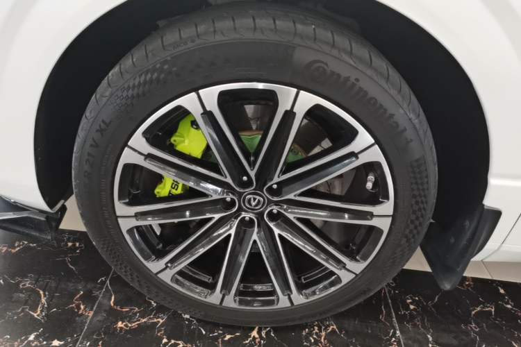 Used CHANGAN UNI-K iDD 2022 Blue Whale iDD 130km 1.5T Prestige Model Left Front Wheel Hub