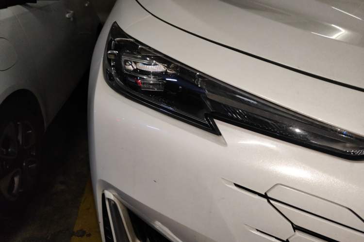 Used CHANGAN UNI-K iDD 2022 Blue Whale iDD 130km 1.5T Prestige Model Right Front Headlight