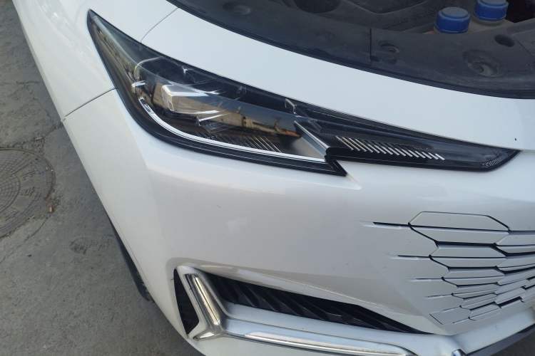 Used CHANGAN UNI-K iDD 2022 Blue Whale iDD 130km 1.5T Prestige Model Right Front Headlight