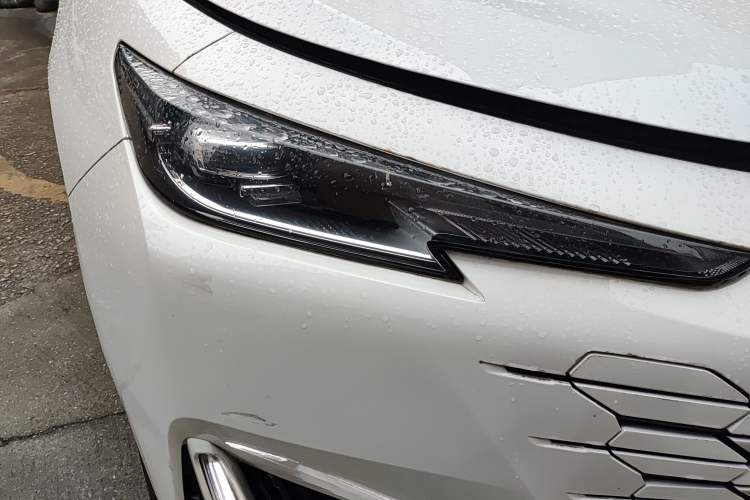 Used CHANGAN UNI-K iDD 2022 Blue Whale iDD 130km 1.5T Prestige Model Right Front Headlight