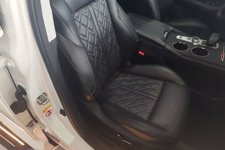 Used CHANGAN UNI-K iDD 2022 Blue Whale iDD 130km 1.5T Excellence Model Right Front Seat