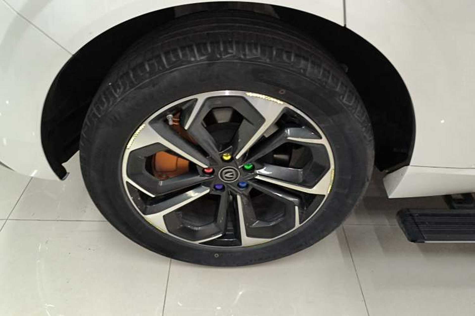 Used CHANGAN UNI-K iDD 2022 Blue Whale iDD 130km 1.5T Excellence Model Right Rear Wheel Hub