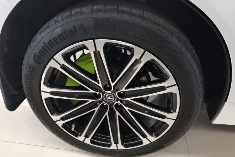 Used CHANGAN UNI-K iDD 2022 Blue Whale iDD 130km 1.5T Prestige Model Right Rear Wheel Hub
