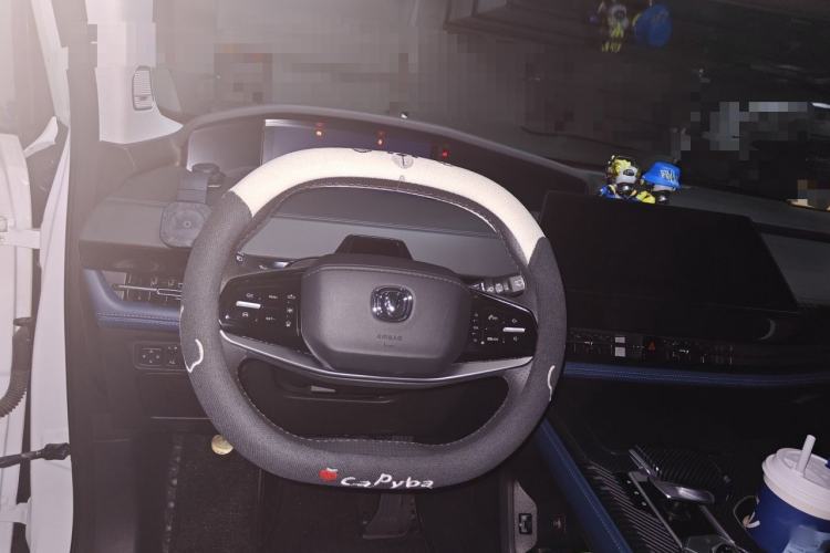 Used CHANGAN UNI-K iDD 2022 Blue Whale iDD 130km 1.5T Prestige Model Steering Wheel