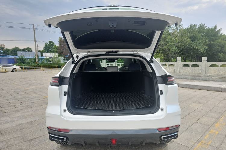 Used CHANGAN UNI-K iDD 2022 Blue Whale iDD 130km 1.5T Prestige Model Trunk