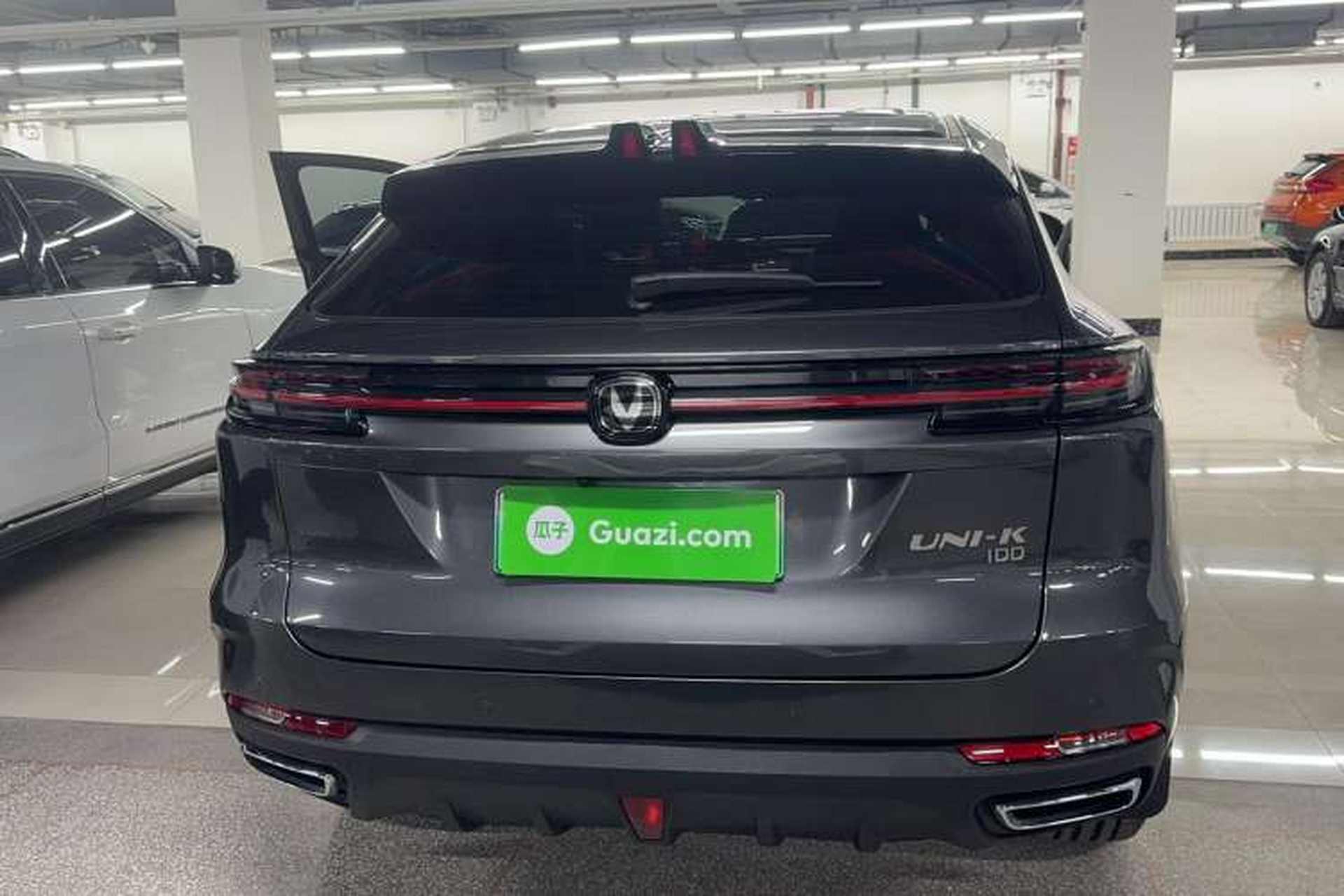 Used CHANGAN UNI-K iDD 2023 Zhidian iDD 1.5T 135km Smart & Fun Model Exterior 4
