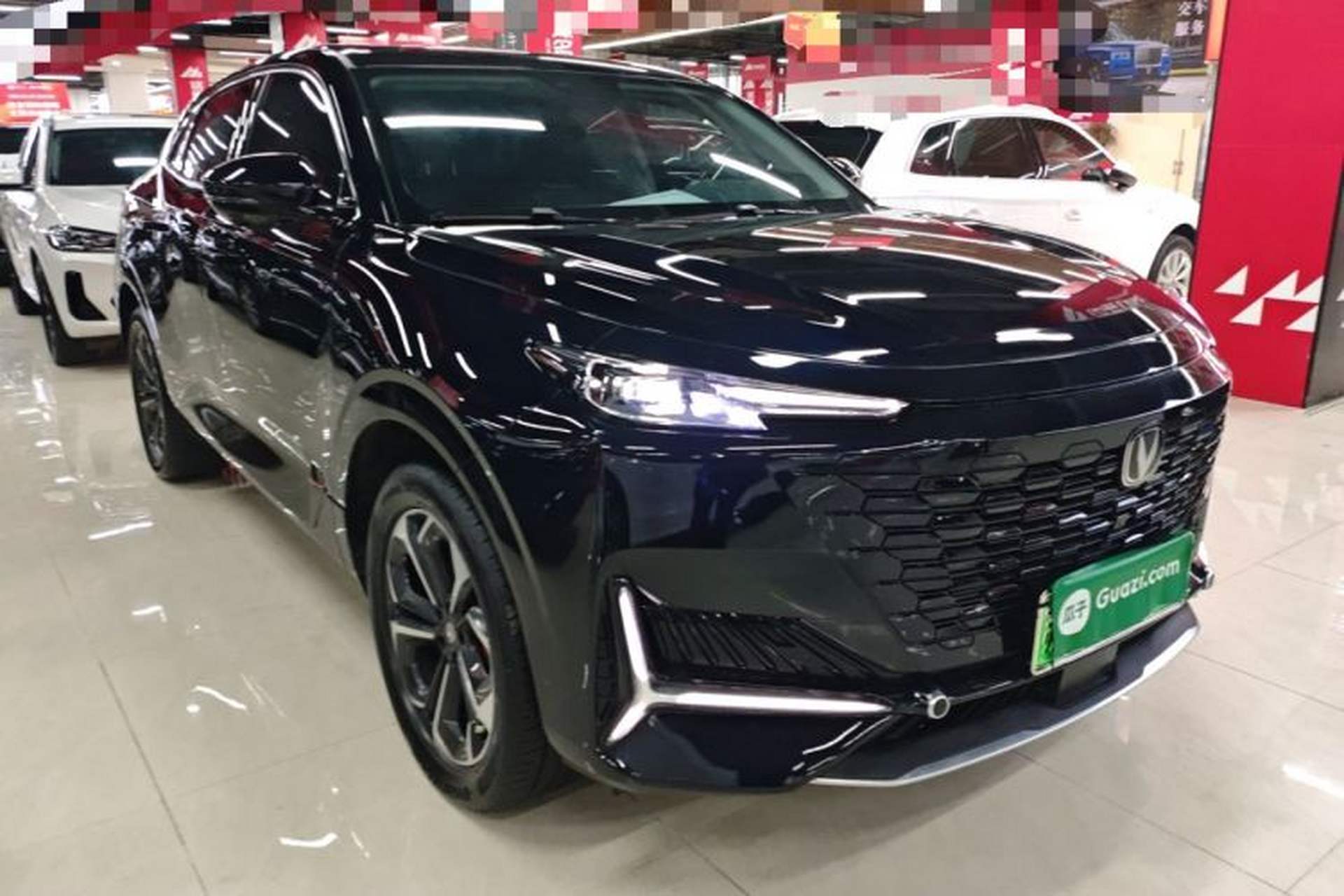 Used CHANGAN UNI-K iDD 2023 Zhidian iDD 1.5T 135km Smart & Fun Model Front Right 45 Deg