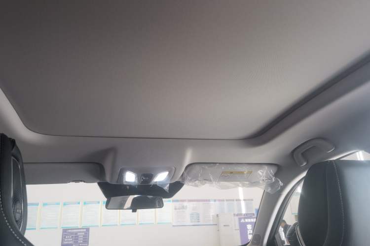 Used CHANGAN UNI-K iDD 2023 Smart Electric iDD 1.5T 135km Smart Leading Model Headliner