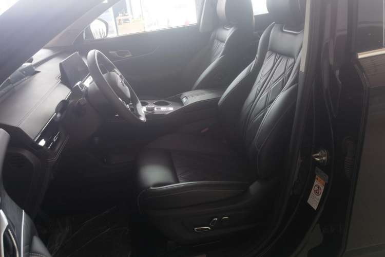 Used CHANGAN UNI-K iDD 2023 Smart Electric iDD 1.5T 135km Smart Leading Model Left Front Seat