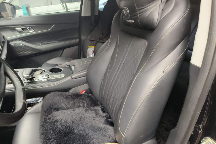 Used CHANGAN UNI-K iDD 2023 Zhidian iDD 1.5T 135km Smart & Fun Model Left Front Seat