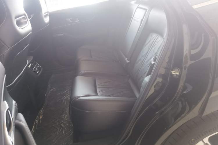 Used CHANGAN UNI-K iDD 2023 Smart Electric iDD 1.5T 135km Smart Leading Model Left Rear Seat