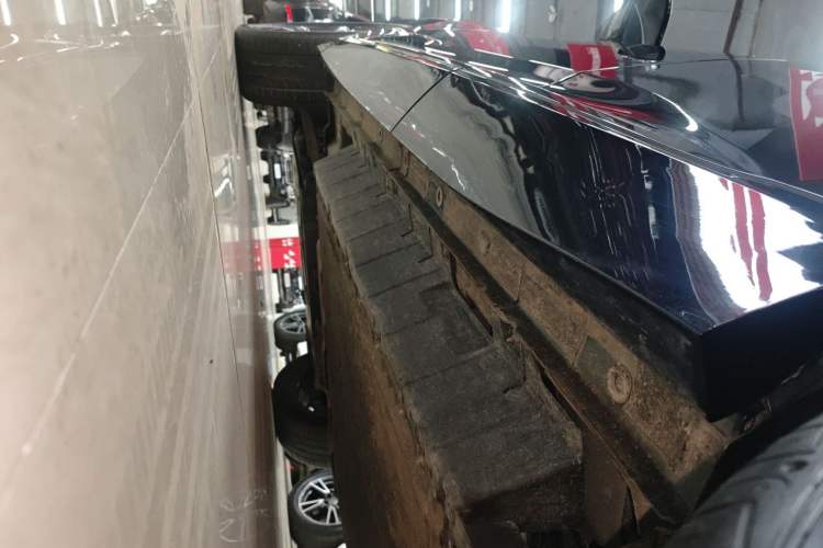 Used CHANGAN UNI-K iDD 2023 Zhidian iDD 1.5T 135km Smart & Fun Model Left Side Sill